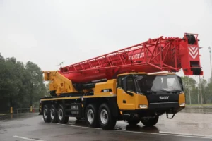 Caminhão guindaste SANY STC1600T7